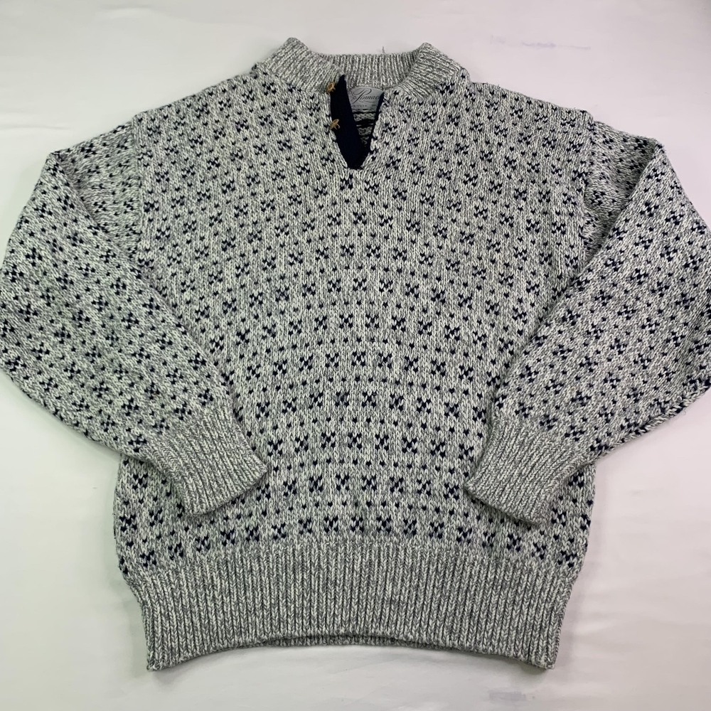 Vintage Pinnacle  Womens V Neck Sweater Grey And Black Size Large